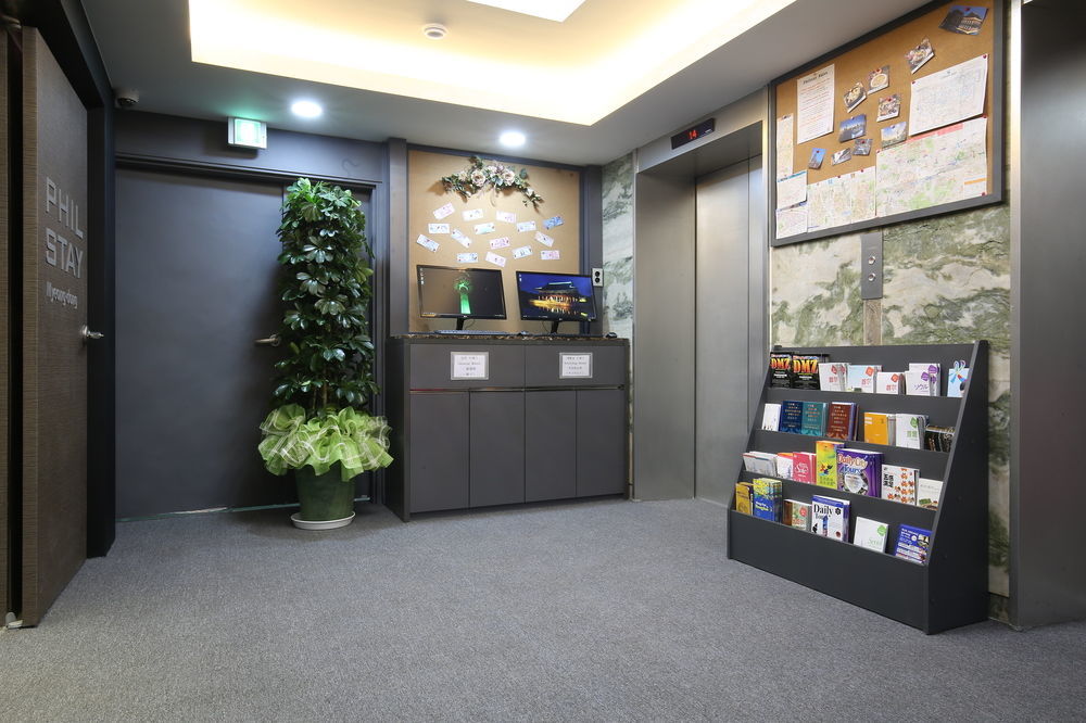 Philstay Myeongdong Seoul Exterior photo
